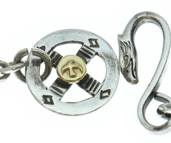 プロが解説】ゴローズの本物と偽物の見分け方！印台やサイズなど5つの