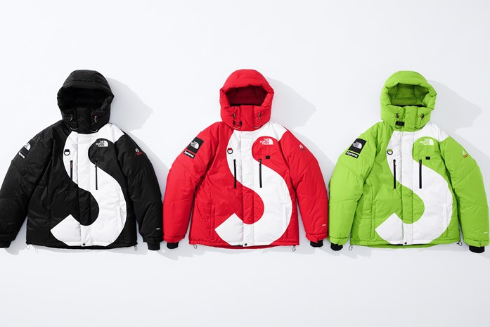 ご覧いただきありがとうございsupreme×The North Face ダウン