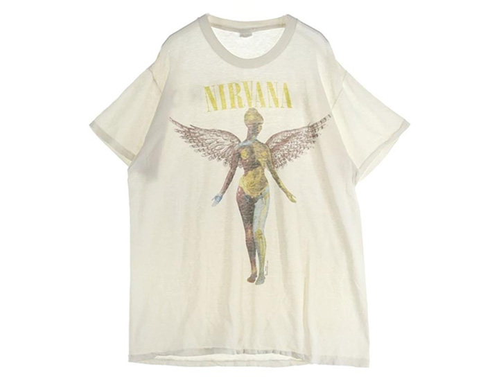 90年代ヴィンテージ、NIRVANA（ニルヴァーナ）の「イン・ユーテロ」ジャケ写プリントTシャツ。経年変化による黒ボディのフェード感が特徴。