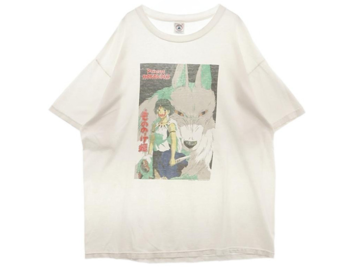 映画『もののけ姫』のポスターがそのまま落とし込まれた、ヴィンテージTシャツ。